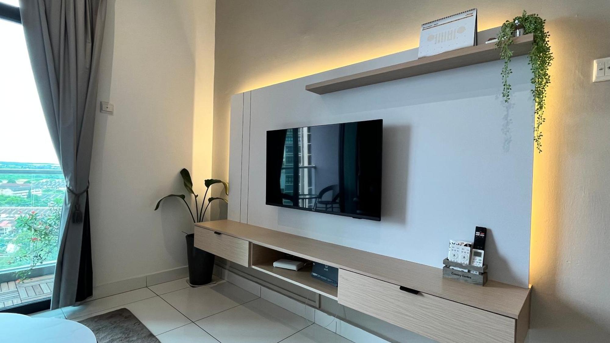 Apartment Rnr *